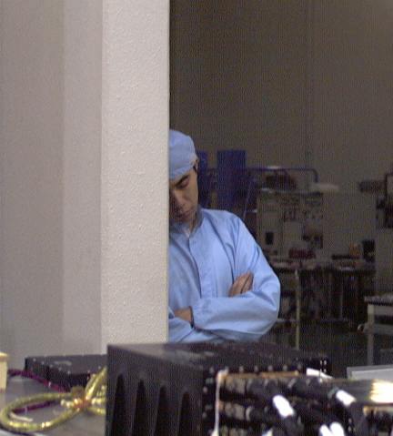 Fujimoto-san snoozing upright (24K JPEG)